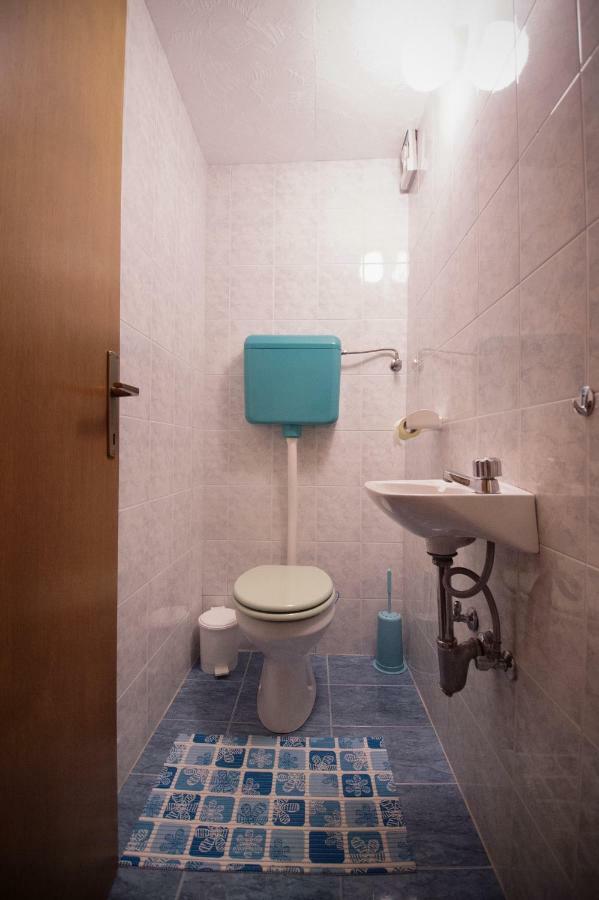 Apartmaji Berginc Кобарід Екстер'єр фото